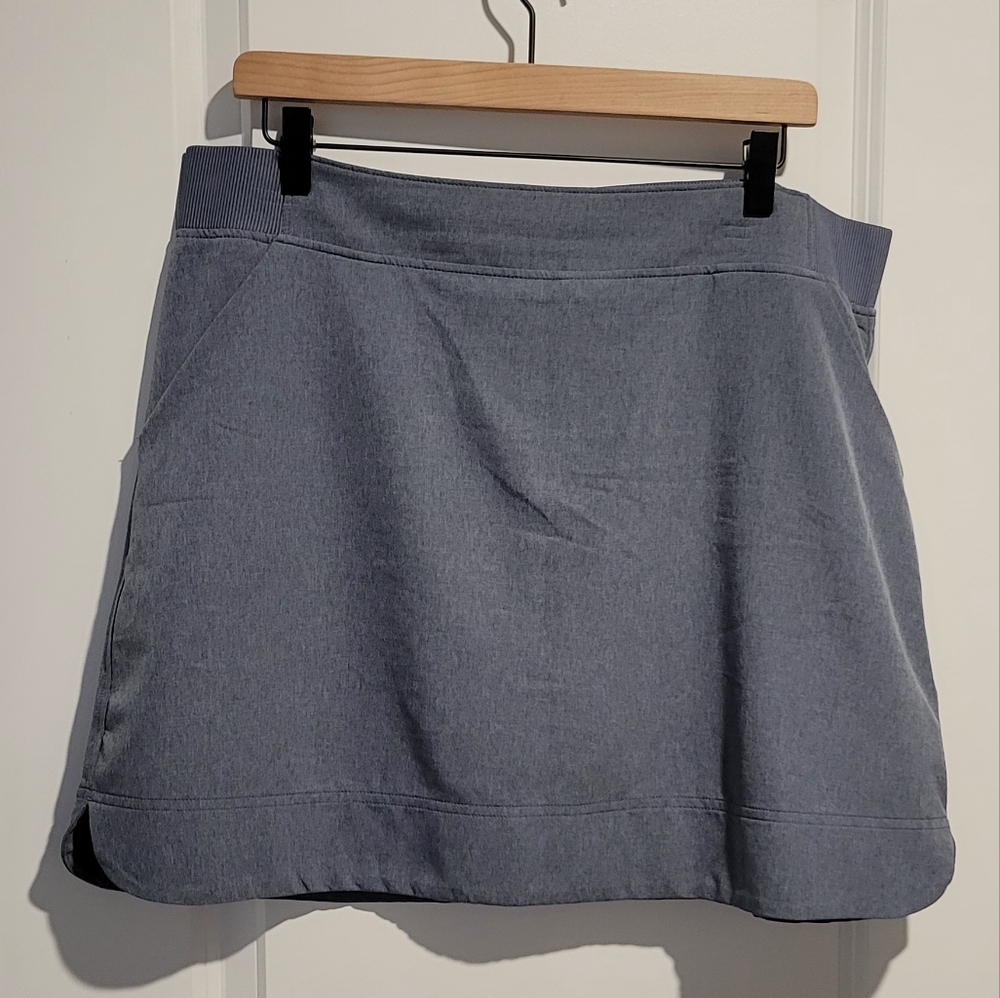 32 Degrees Cool Women's Athletic Skort Gray-Blue size Large Sporty Activewear